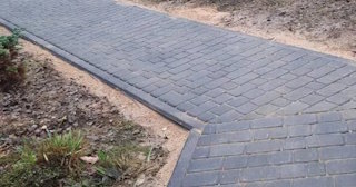 Укладка тротуарной плитки на основание в Новороссийске в октябре