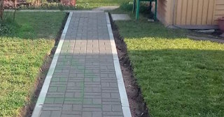 Укладка садовых дорожек в Новороссийске: стоимость от 919 руб. от ТротуарнаяПлитка